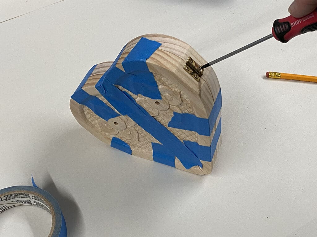 heart frame project hinges